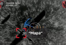 Photo Vojna dronov dosahuje novú úroveň: Ukrajinské UAV si navzájom pomáhajú