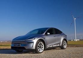 Photo DriveTesla.sk: Najväčší dovozca elektromobilov na Slovensku