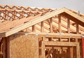 Photo Revolučná náhrada stavebného dreva sa vyrába z prekvapivého odpadu