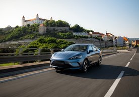 Photo Dlhý dojazd, hybridná technológia Super DM a nízke prevádzkové náklady