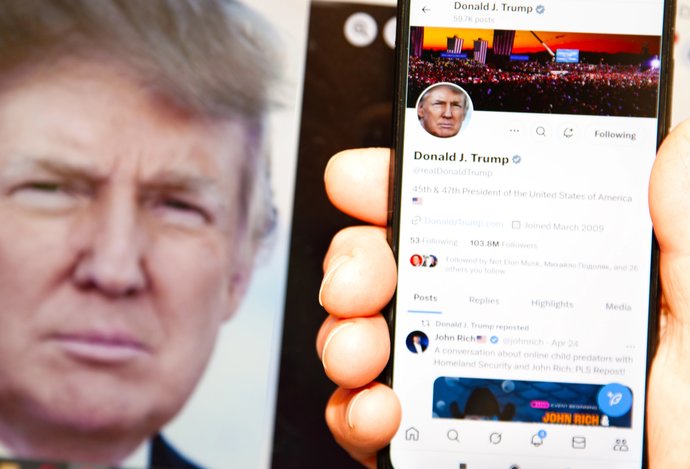 Photo Trump Mobile T1: marketing a realita telefónu 'vyrobeného v USA'
