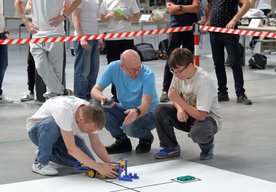 Photo MAGNA Powertrain Kechnec odštartovala nultý ročník súťaže autonómnych robotov