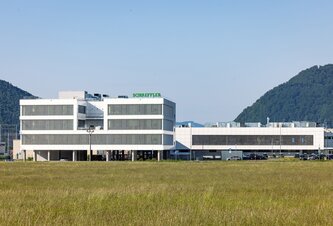 Photo Dynamický rozvoj kompetencií: Výskum a vývoj elektromobility v spoločnosti Schaeffler Kysuce 