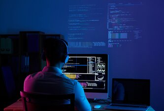 Photo Človek porazil AI v súťaži v programovaní, ale skutočný príbeh je oveľa zložitejší