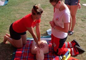 Photo Ovládať v lete prvú pomoc môže zachrániť život, poistenie zase ušetrí peniaze