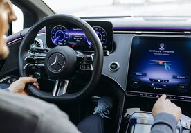 Photo Mercedes pay+: Spustenie natívnych platieb priamo vo vozidle už aj na Slovensku