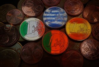 Photo Euro posilnilo v polročnom porovnaní až o takmer 16% a bude znižovať výkonnosť investícií aj naďalej