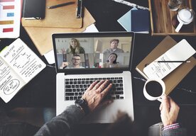 Photo Tímová spolupráca pri tvorbe  dokumentov v Office