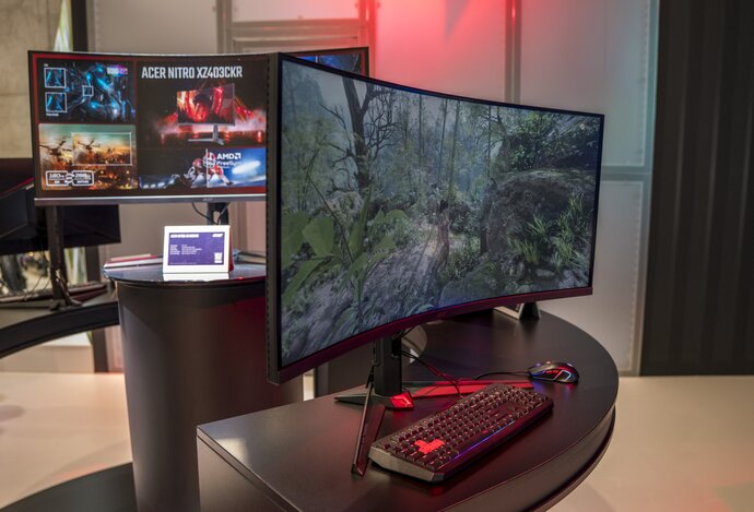 Photo IFA 2025: ACER v znamení výkonu, nízkej hmotnosti aj špičkových monitorov