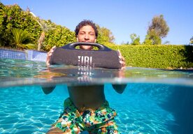 Photo JBL Boombox 4: masívnejší výkon a silnejšie basy, teraz v ľahšej konštrukcii