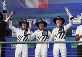 Photo Neuveriteľný návrat  v Texase. PEUGEOT 9X8 bol odmenený 3. a 4.miestom.