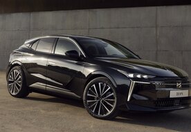 Photo MODEL DS N°4 JE UŽ NA SLOVENSKU S CENOU OD 35.990 EUR 