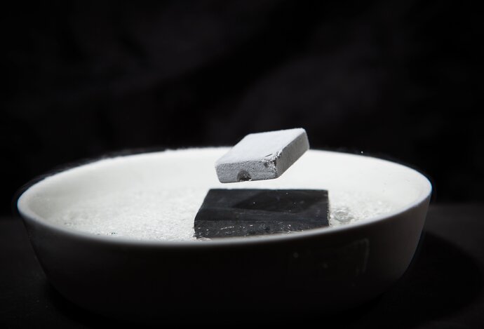 Photo Extrémne výkonné supravodivé magnety môžu byť použité ako detektory gravitačných vĺn 