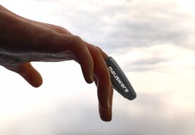 Photo Počítačová myš je už zastaralá: Toto zariadenie vám umožní ovládať počítač jediným prstom