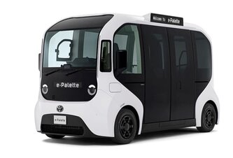 Photo Toyota predstavila autonómny minibus, ktorý je zároveň obchodom aj elektrárňou 