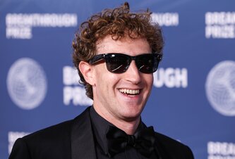 Photo Zuckerberg odhalil nové VR okuliare vybavené AI a vyhlásil vojnu smartfónom