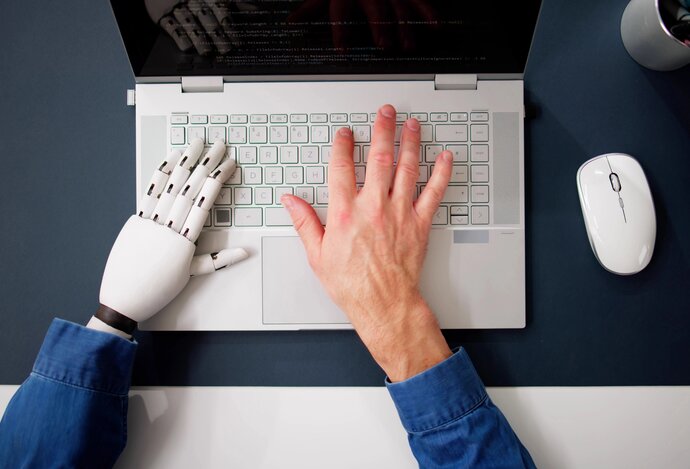 Photo Dajte si pozor na workslop: Umelá inteligencia môže pridávať viac práce, než ušetriť