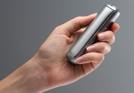 Photo Inovatívna technológia v kompaktnom kabáte – Ploom AURA posúva bezdymové zariadenia na novú úroveň