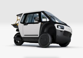 Photo Trojkolesové auto na pedále dosiahne rýchlosť až 121 km/h a môžete s ním ísť aj na diaľnicu