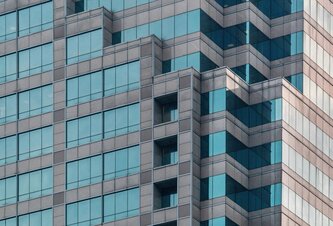 Photo Mrakodrapy, paneláky aj rodinné domy si budú vyrábať elektrinu samy: revolučná technológia mení obyčajné steny na elektrárne