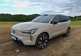 Photo Volvo EX90 Twin Motor Performance / Výkonný koráb diaľnic