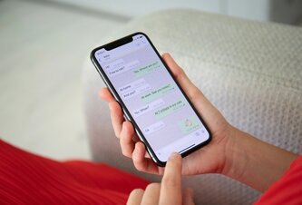 Photo WhatsApp odstránil jazykové bariéry, správy si preložíte už priamo v chate