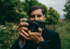 Photo Zabudnite na Photoshop, tento fotoaparát s AI retušuje zábery priamo v teréne