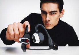 Photo Tieto slúchadlá s kamerou sú tak bizarné, že môžu byť aj geniálne