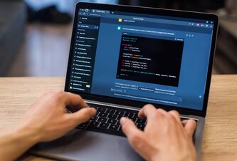 Photo Slovenský rodák Andrej Karpathy zverejnil open-source návod na vytvorenie vlastnej verzie ChatGPT 