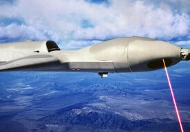 Photo Smrtiaci dron Avenger vyzbrojený laserom môže navždy zmeniť pravidlá vzdušného boja