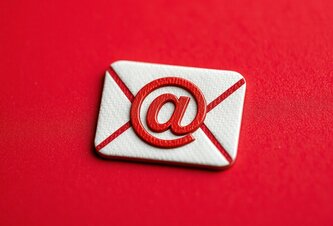 Photo GFI Software: tretina firemných používateľov odkladá odpovede na e-maily o viac ako 1 deň