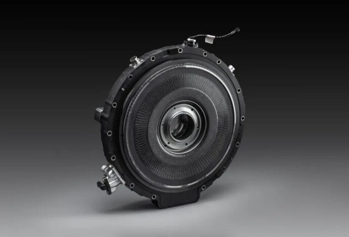 Photo Zabudnite na Teslu: Tento len 13 kg motor má výkon viac ako 1000 koní!