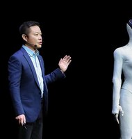 Photo Humanoidný robot „Iron“ má niečo, o čom môže Elon Musk zatiaľ snívať