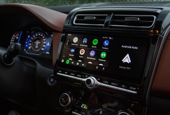 Photo Na toto sme čakali, Google vymenil Asistenta v Android Auto za Gemini 
