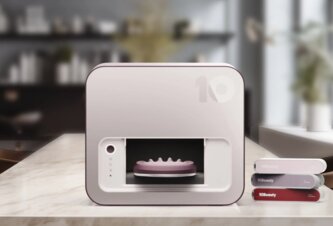 Photo Robot vám už urobí aj manikúru a nalakuje nechty