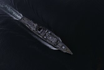 Photo Tajomný čierny trimaran by mohol byť úplne novým bojovým konceptom