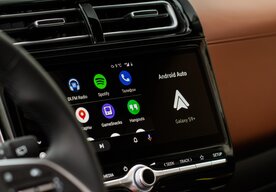 Photo Google integruje Gemini do Android Auto ako inteligentného spolujazdca 