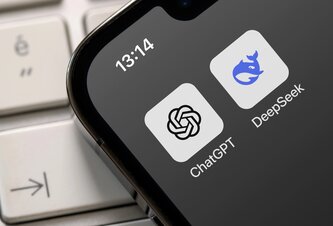 Photo Čínsky DeepSeek otriasa trhom AI: Výkon ako GPT-5, ale s radikálne nižšími nákladmi