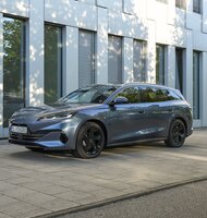 Photo BYD Seal 6 DM-i Touring Comfort / Úsporný „kombík“ do firmy aj do rodiny