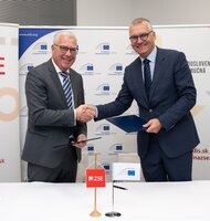 Photo Moderné a bezpečnejšie distribučné sústavy pre Slovensko s úverom vo výške 350 miliónov eur od EIB pre skupinu ZSE