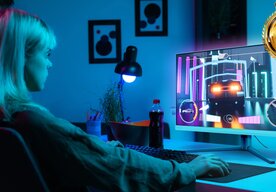 Photo Philips Evnia 27M2N5901A / Dr. Jekyll, Mr. Hyde