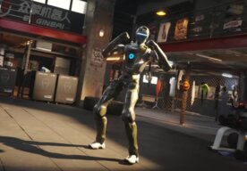 Photo CEO EngineAI sa postavil do ringu proti robotovi T800 a nechal sa od neho kopnúť