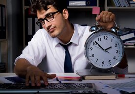 Photo Šialené tempo práce podľa systému „996“ sa z Číny presúva do Silicon Valley