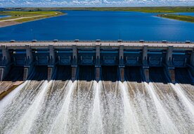 Photo Vodné priehrady doplnené batériami sú lacnejšie, efektívnejšie a ekologickejšie než akákoľvek fosílna alternatíva