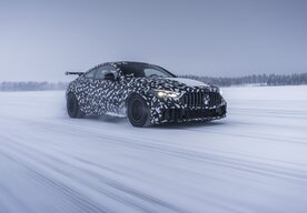 Photo  Nekompromisný model AMG začína testovanie v chladnom počasí vo Švédsku