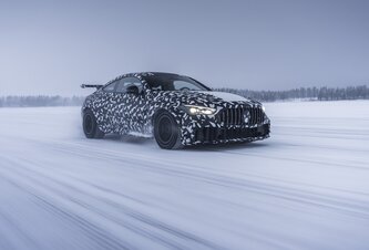 Photo  Nekompromisný model AMG začína testovanie v chladnom počasí vo Švédsku