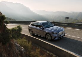 Photo Značka Mercedes-Benz potvrdila svoju pozíciu lídra