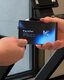 Photo VidCard: Digitálna vizitka s displejom chce pochovať papierovú klasiku