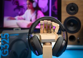 Photo Logitech G325 -Bezdrôtový herný headset s integrovaným mikrofónom