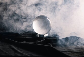 Photo Budúcnosť predpovedania udalostí patrí spolupráci ľudí a umelej inteligencie